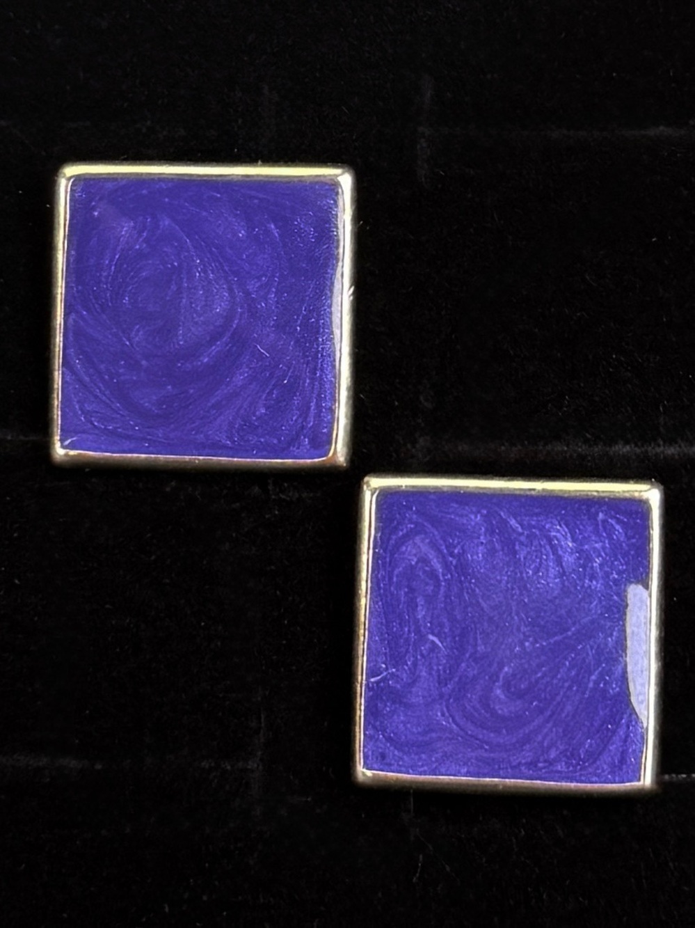 Vintage goldtone purple enamel square clip on earrings
